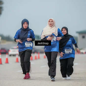 Runner Photo 7555626
