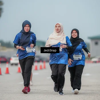 Runner Photo 7555628