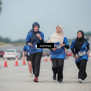 Runner Photo 7555629