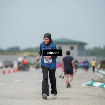 Runner Photo 7555666