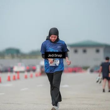 Runner Photo 7555674