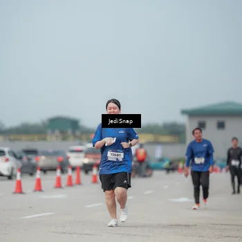 Runner Photo 7555683