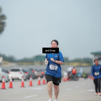 Runner Photo 7555690
