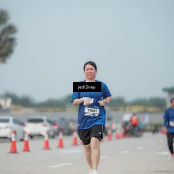 Runner Photo 7555695