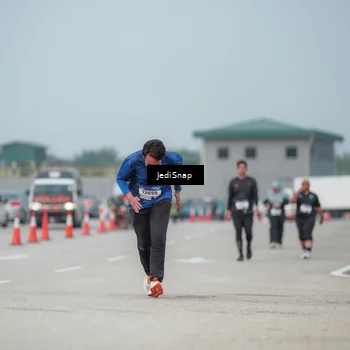 Runner Photo 7555706