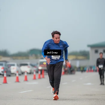 Runner Photo 7555714