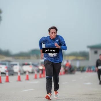 Runner Photo 7555715