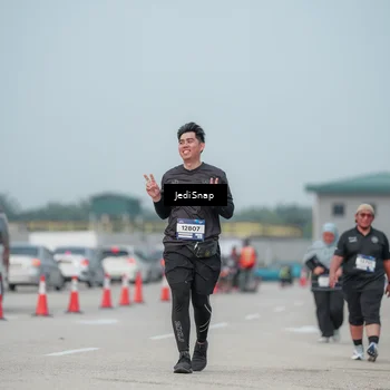 Runner Photo 7555724