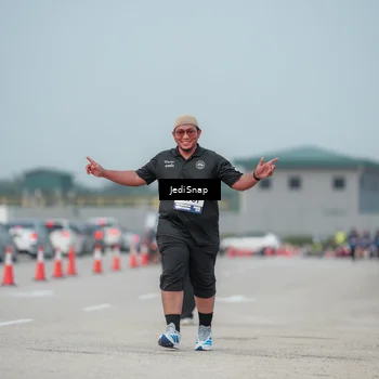 Runner Photo 7555734