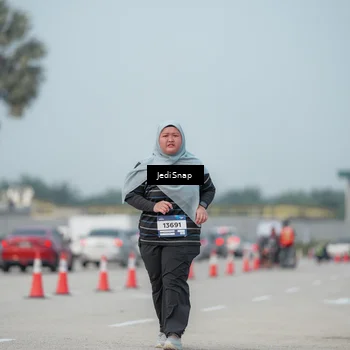 Runner Photo 7555747