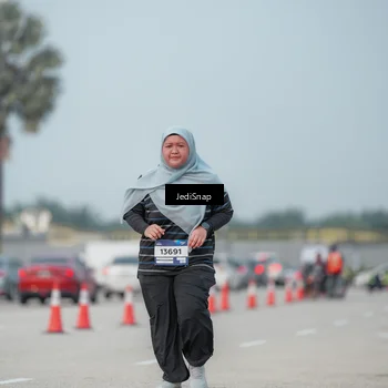Runner Photo 7555751