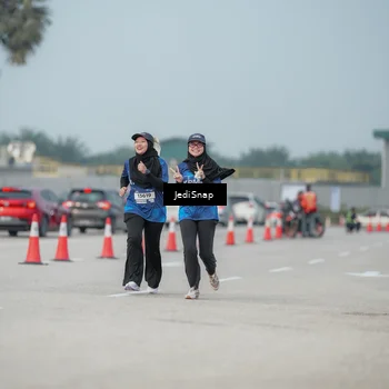 Runner Photo 7555772