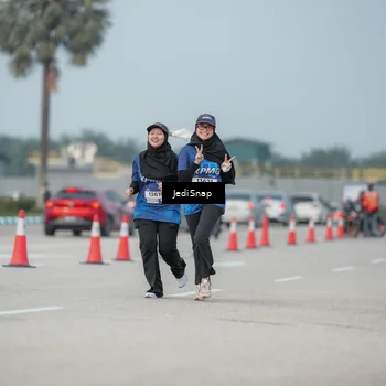 Runner Photo 7555790