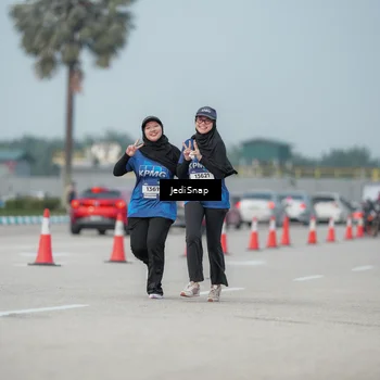 Runner Photo 7555793