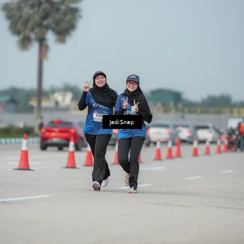 Runner Photo 7555795