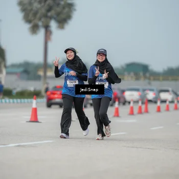 Runner Photo 7555796