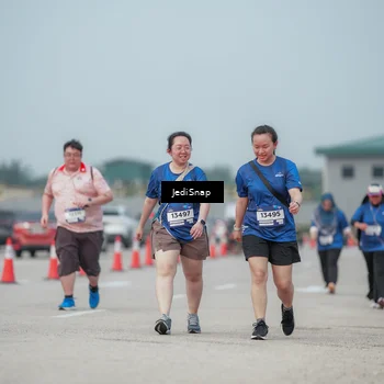 Runner Photo 7555799