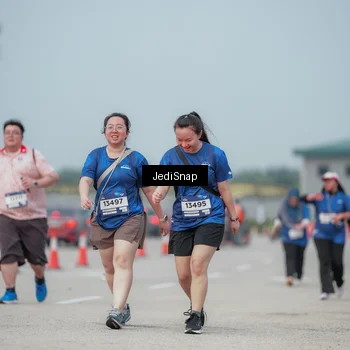 Runner Photo 7555808