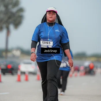 Runner Photo 7555819
