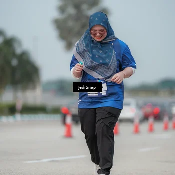 Runner Photo 7555823