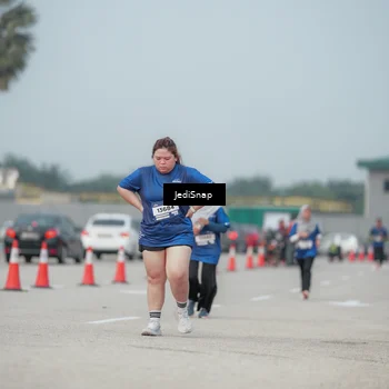 Runner Photo 7555834