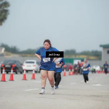 Runner Photo 7555836