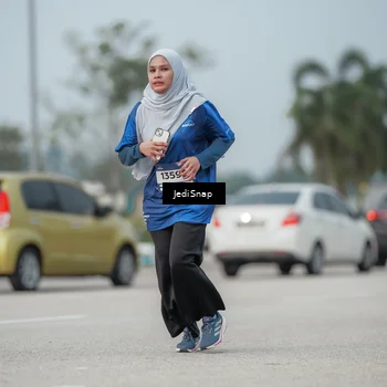 Runner Photo 7555848