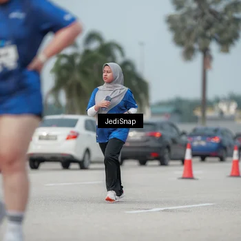 Runner Photo 7555855
