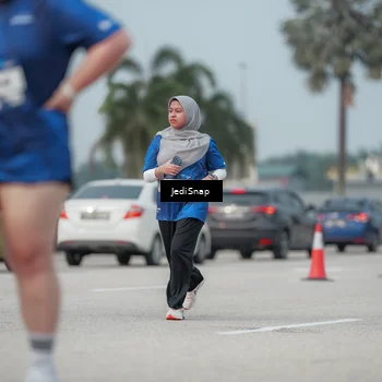 Runner Photo 7555856