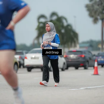 Runner Photo 7555861
