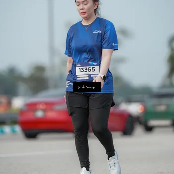 Runner Photo 7555890