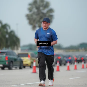 Runner Photo 7555892