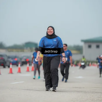 Runner Photo 7555899