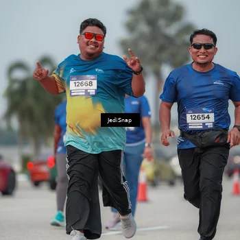 Runner Photo 7555912