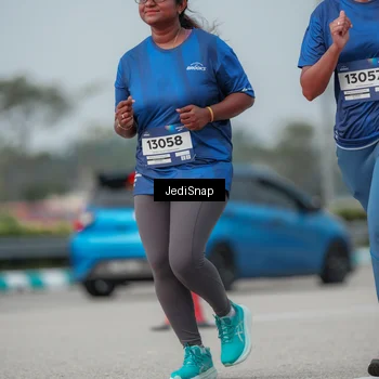 Runner Photo 7555924