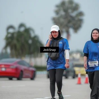 Runner Photo 7555925