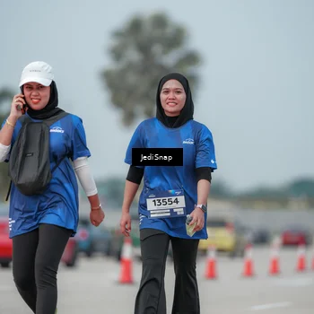 Runner Photo 7555932