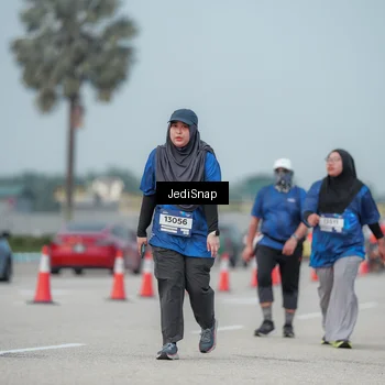 Runner Photo 7555941