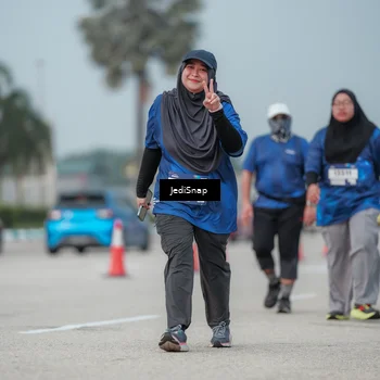 Runner Photo 7555950