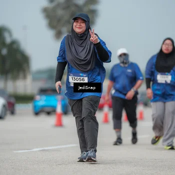 Runner Photo 7555952
