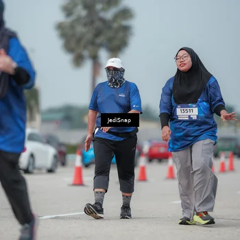 Runner Photo 7555954