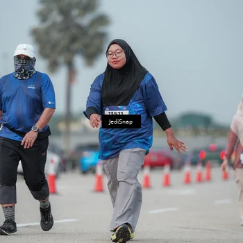 Runner Photo 7555959