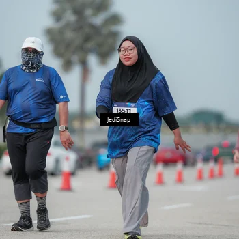 Runner Photo 7555961
