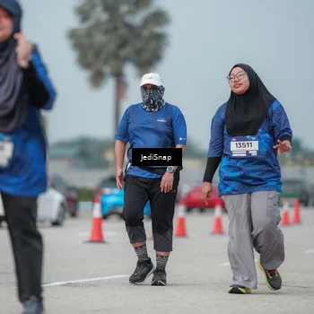 Runner Photo 7555963