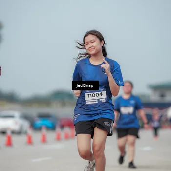 Runner Photo 7555971