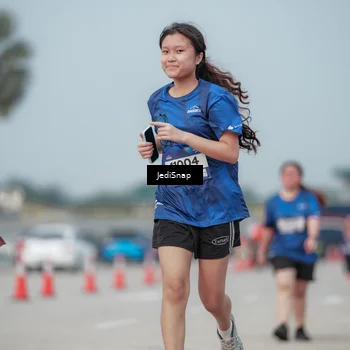 Runner Photo 7555974