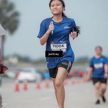 Runner Photo 7555977