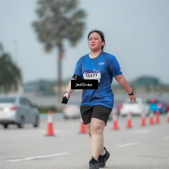 Runner Photo 7555987