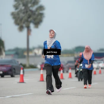 Runner Photo 7555990