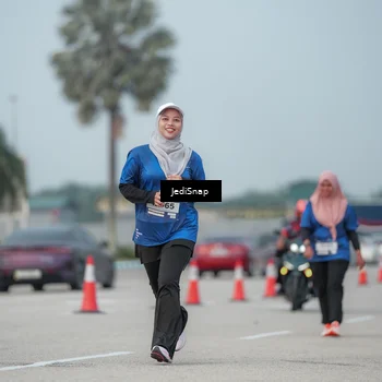 Runner Photo 7555992